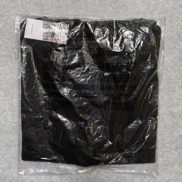 Banana Republic Short Sleeve Pointelle Lace Knit Cardigan / Top - Picture 7 of 7